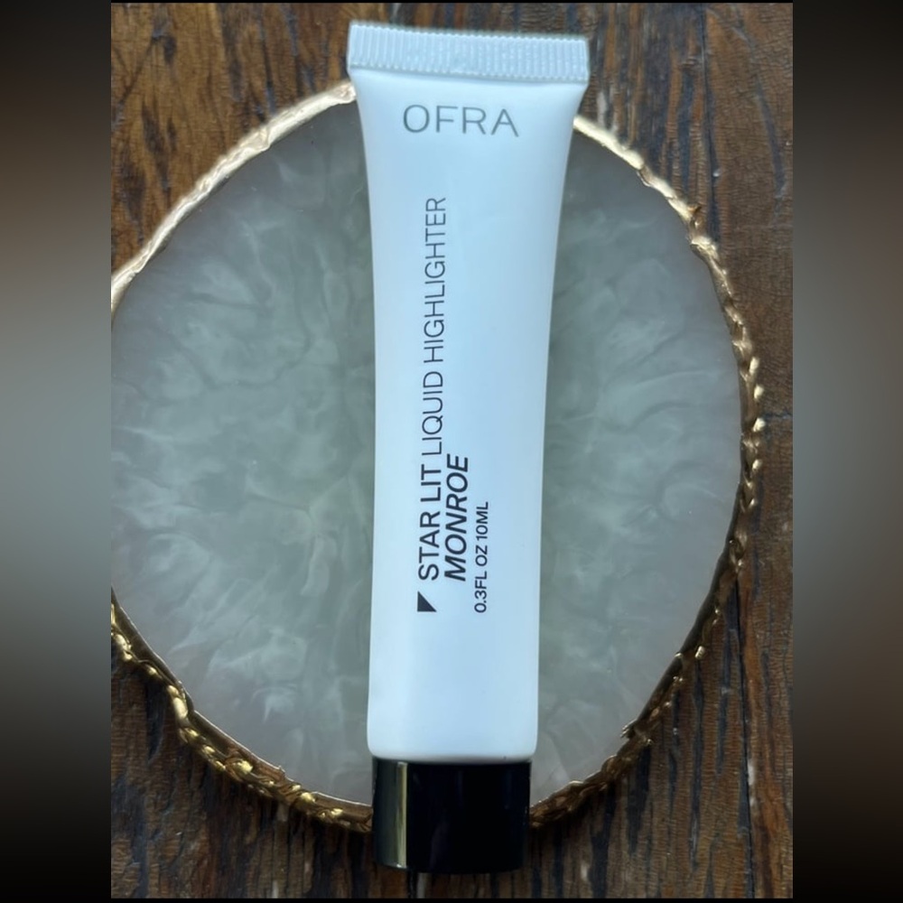 OFRA Star Lit Liquid Highlighter - Monroe